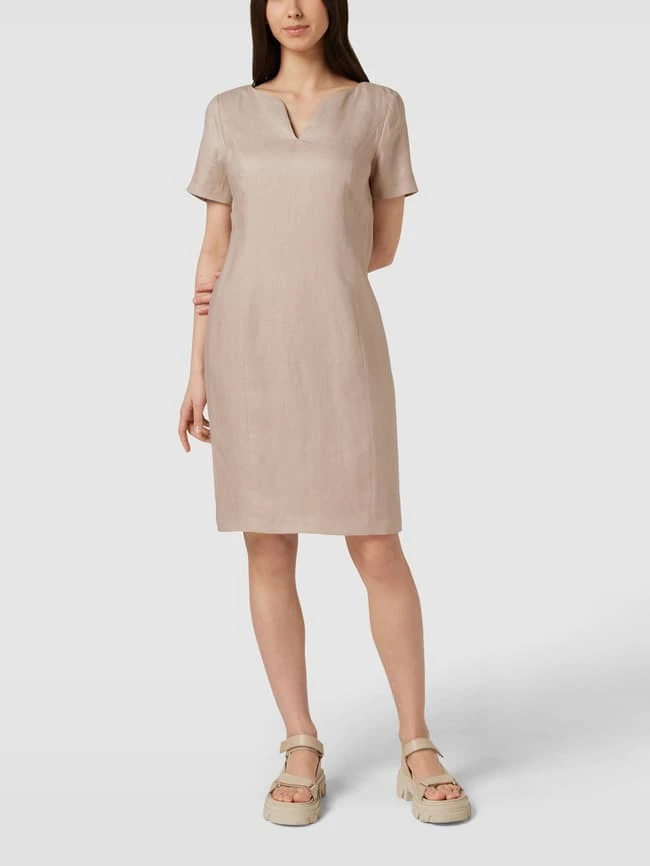 White Label Knielanges Kleid Mit V-Ausschnitt - Sand 3 White Label Knielanges Kleid Mit V-Ausschnitt - Sand