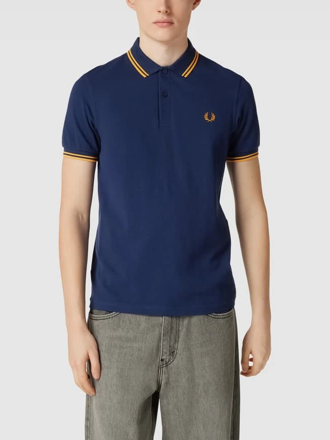 Fred Perry Poloshirt Mit Logo-Stickerei Modell 'FRED' - Blau 6 Fred Perry Poloshirt Mit Logo-Stickerei Modell 'FRED' - Blau – Bild 4
