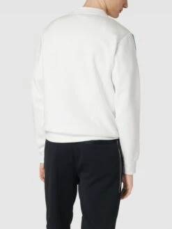 Nike Sweatshirt Mit Rundhalsausschnitt Modell 'REPEAT' - Weiß -Beliebt Bekleidungsgeschäft 653kqdqg64oj0cak6p8kaeac6hajici2ap3jeh2e6d34qihg8hb3ilhp6p142ci78h54okih64q36ca6aoo6ccr56kr64e9g70sm6phkc5hjgohmc8s3ecpkc8r68db674rj4oo