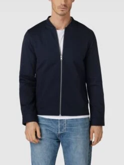 Lindbergh Jacke Mit Stehkragen Modell 'Superflex' - Marineblau 10 Lindbergh Jacke Mit Stehkragen Modell 'Superflex' - Marineblau -Beliebt Bekleidungsgeschäft 6l146ea568ql6iaaa584ali19t244hik995l6i2ba1258kab8d9k2l9j6t258d1i951kmi1g991l4lih88o3edr168sm4p9g6pij0c1k6sp3iohnc9j3ge9h61j3ep1lc4o62e8