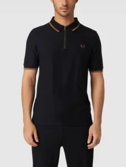 Fred Perry Poloshirt Mit Kurzem Reißverschluss Modell 'Zip Neck Crepe' - Schwarz 10 Fred Perry Poloshirt Mit Kurzem Reißverschluss Modell 'Zip Neck Crepe' - Schwarz -Beliebt Bekleidungsgeschäft 6l8kej1k8cq4glho952jchal75144l236sr4ujqg8gp30jqf9d0kelab8p4k6i9p91234jpgad1kaj239t3mcpho68rj8c9l74qjge1kclhm8e326cr6cdhl6oqmccj16hi32co