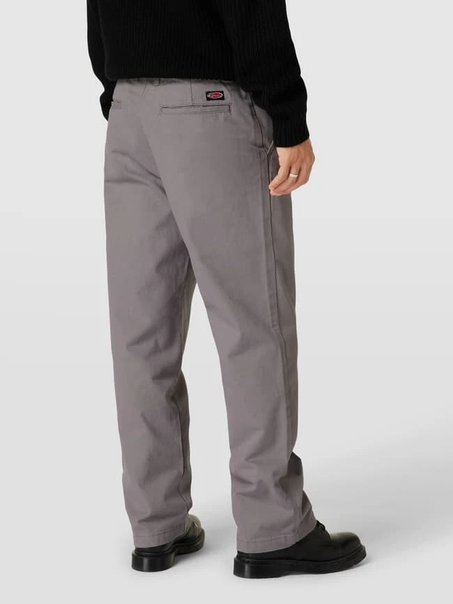 REVIEW Hose Mit Label-Patch - Graphit 7 REVIEW Hose Mit Label-Patch - Graphit – Bild 5