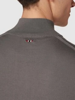 Napapijri Strickjacke Mit Rollkragen Modell 'DECTAUR FZ 2' - Anthrazit -Beliebt Bekleidungsgeschäft 70r32iq96p9l8c1n894l4kag6135adqk8t746c219t34ucih6534ke2i6kr36chk9sp3ccak8h74mjqjad3mao9l6sr3gdj66tgj2c9k74q3gob4c9i6ac32ccrj4c356cpmae0