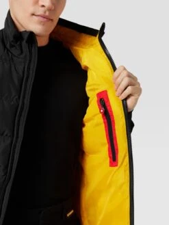 Wellensteyn Steppweste Mit Label-Applikation Modell 'SNOWDOME VEST' - Schwarz -Beliebt Bekleidungsgeschäft 70sl2ihg9h7kgjim9d83ik2l757jcl9k8tb4gcqc89832c2e75b34j2b6t5l2j9jah130gqi6p848dqga13mcp9i70p3idr675hmae9k71hj2o9j6tgjed1jckr34p1k64q6co8