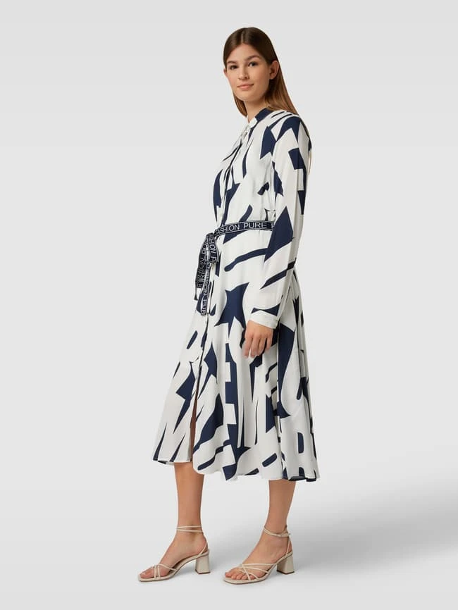 Emily Van Den Bergh Hemdblusenkleid Mit Bindegürtel Modell 'Letter' - Schwarz 3 Emily Van Den Bergh Hemdblusenkleid Mit Bindegürtel Modell 'Letter' - Schwarz