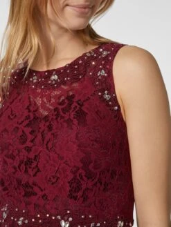 Laona Cocktailkleid Mit Floraler Spitze - Bordeaux Rot -Beliebt Bekleidungsgeschäft 88sksi1nal34ukaj6op44c1p7514sj9g90rjakii6p158die6d94il2e9oskeiqd6h74cka9al93ggim6oo3cdpp60o3gd1hcormap1kcdj66o9m74pj2cpm71hmacpi6lgm4dg