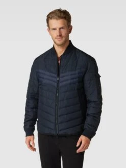 BOSS Steppjacke Mit Stehkragen Modell 'Covillo' - Blau -Beliebt Bekleidungsgeschäft 88sl8hi78p3j2ha76p8j0hqk74skmi9jal6kkkhh6sp4oiai6laj8ga89l9k6i1j6t8k4k249p644ea3ago3gc1k65j3copjckqj4p1k6srj2eb2c4smaohkcli30db671h3cc0