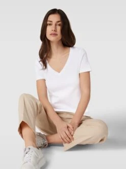 Montego T-Shirt Mit V-Ausschnitt - Weiß -Beliebt Bekleidungsgeschäft 890j4cq5a8r46da774p3ei2b6l136hqj6sq38jaf9op3gja6ap94me229l9k2gqi8l8kakqf8sskihqa9t3j8c9g60omco9o6thm6e1k74sm4e1h6pijadb26lijac1nc5h3ie8