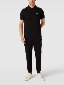 EA7 Emporio Armani T-Shirt Mit Label-Design - Schwarz