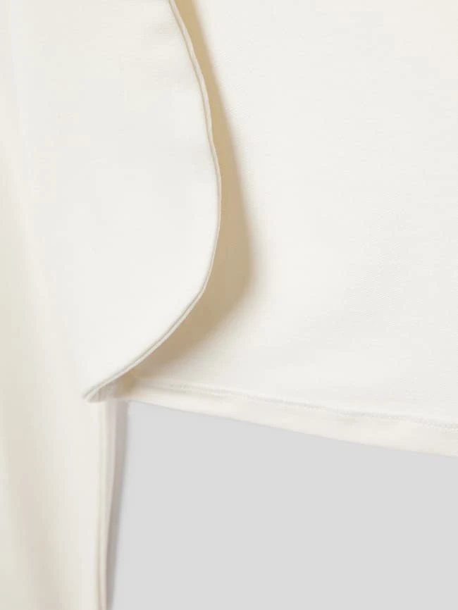 Weise Bolero Mit Floralem Detail - Ecru 4 Weise Bolero Mit Floralem Detail - Ecru – Bild 2