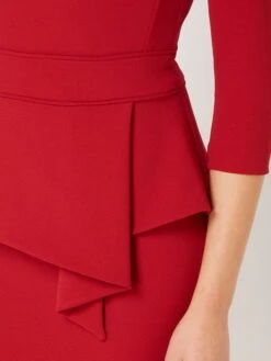 Paradi Etuikleid Mit Volantbesatz - Rot -Beliebt Bekleidungsgeschäft 8l3jagal64qkil1laookocq3ad144c259d3k8h229kql6kajap5jiha575a44gahapajclhpa954igph9ko30chjcoq3iob6climcc9k65h30e1h6dijad9ocpimcdho69i3goo