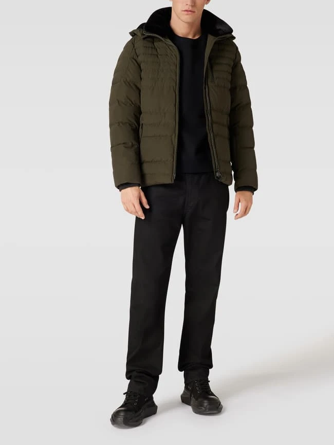 Wellensteyn Steppjacke Mit Abnehmbarem Kunstfellbesatz Modell 'POLAR' - Olivgrün 3 Wellensteyn Steppjacke Mit Abnehmbarem Kunstfellbesatz Modell 'POLAR' - Olivgrün