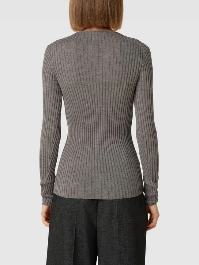 Ann-Kathrin Goetze X P&C Strickpullover In Ripp-Optik - Ann-Kathrin Götze X P&C - Mittelgrau Meliert 7 Ann-Kathrin Goetze X P&C Strickpullover In Ripp-Optik - Ann-Kathrin Götze X P&C - Mittelgrau Meliert – Bild 5