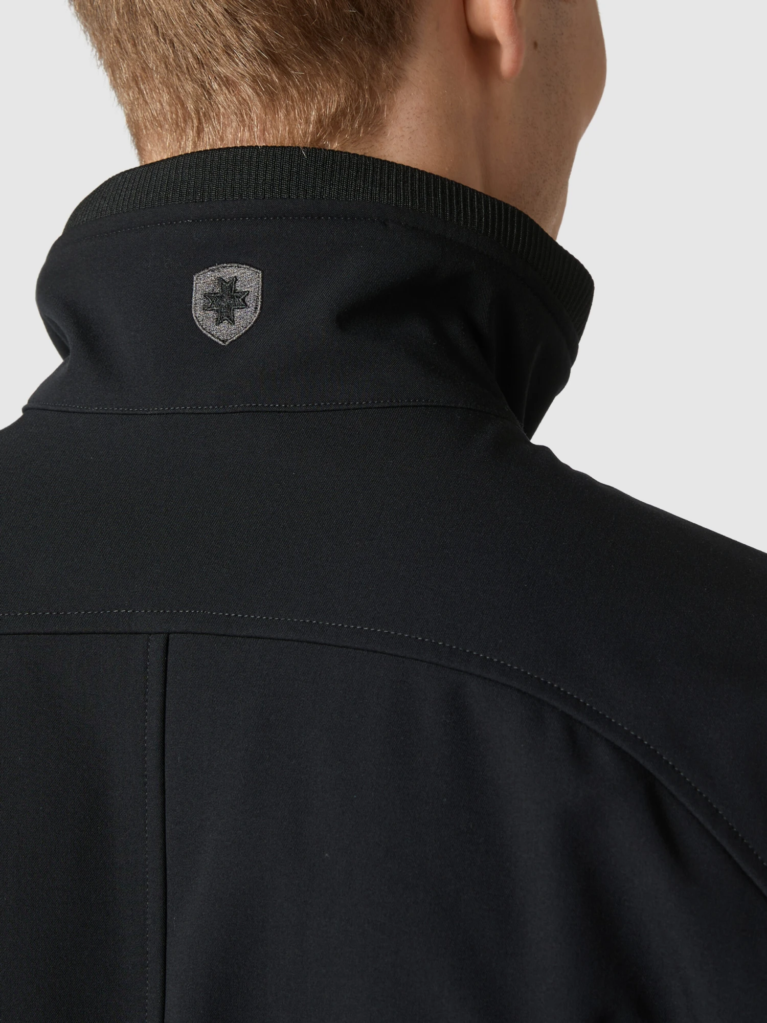 Wellensteyn Alpinista 268 Funktionsjacke Aus Softshell - Marineblau 8 Wellensteyn Alpinista 268 Funktionsjacke Aus Softshell - Marineblau – Bild 6