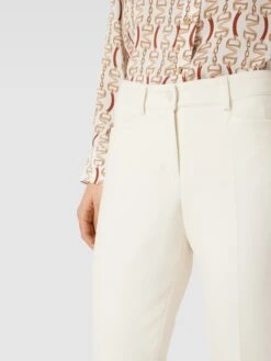 Cambio Stoffhose Mit Bundfalten Modell 'Renira' - Offwhite -Beliebt Bekleidungsgeschäft 8p734i23a91kog9i9p138c1i69b44khk6l7k6k2h9d4jcd236ta4alhj651koeae71a5agaj94olak1kago3cdb36dij6e9p6gr34e9k6hij6e1j70qj0dhockq3gphn75h3ge8