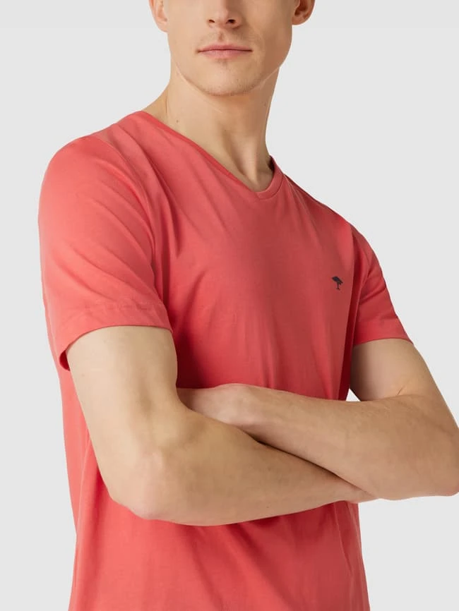 Fynch-Hatton T-Shirt Mit V-Ausschnitt - Koralle 5 Fynch-Hatton T-Shirt Mit V-Ausschnitt - Koralle – Bild 3