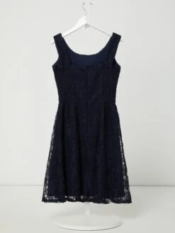 G.O.L. Kleid Aus Spitze Mit Zierperlen - Marineblau -Beliebt Bekleidungsgeschäft 917laja16ksj6ea88l83cdabap7j8iag68pk8j1j9p2j2cq98l258ihoada46gi9ad2l4cpm6p746gq8ago36e9n6lij8dhocos6ac9k6gqjie34c4p3ieb4cdj64cr164sm2oo