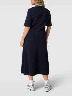 Tommy Hilfiger Curve PLUS SIZE Midikleid Mit Reißverschluss - Marineblau 11 Tommy Hilfiger Curve PLUS SIZE Midikleid Mit Reißverschluss - Marineblau -Beliebt Bekleidungsgeschäft 9d248hql8d3k6kie6cq4sci59d7jel2d65348hae75944cpp9kq5aj9ga95kud9ma8r4ojqd6h84mkiaah3j2p1l68o3io9o71hm8opk61i38e1hccsj8ohh64r3ad1ichi3cp8