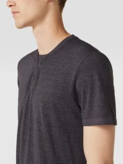 Tom Tailor T-Shirt Mit Logo-Stitching - Dunkelgrau -Beliebt Bekleidungsgeschäft 9h83ihai8954udaja994ichj754j0l2da1332h2f6t138i226p64ak25al6l2cq46spl0l2870s4khppaco6ac356cqm2opoc8q3cd1kc9hj6e1gcgq3idhl60p68e326sqjed8