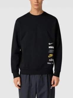Nike Sweatshirt Mit Label-Print Modell 'CLUB' - Schwarz -Beliebt Bekleidungsgeschäft 9ko48k2598q52laf75348li46t432ji49cpj0hhl9h444ka6a59k2d2469834di28hakqiaa85948hq9aco62c9n68o64c3269h64d9k65ijae3269hj2c9nccrm2c1p68qj8o8