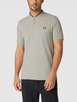 Fred Perry Poloshirt Mit Logo-Stitching Modell 'COLLAR' - Lindgrün -Beliebt Bekleidungsgeschäft 9oo3ahib611j4i9k98q4ukqcap754ipk6h850jac9164ag9h8co34cqc9t4j2k2a84ol6cqc8p0kii9g6co6cob66pi6cd1p6pgj6p9k6dh68e326csm8dhk69j3gp9h60s66c0