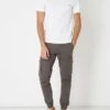Jack & Jones Cargohose Aus Baumwolle - Anthrazit -Beliebt Bekleidungsgeschäft 9oqksj9i6p834e2c98p46la66t33ed2e6t4kckih8l2jagam85a44ca8al94acq38t33ie2facp36gi2ah3m8d1hc4sjgpj4cpim2opk70om8ob271j3ecph61h64dj371i34e8