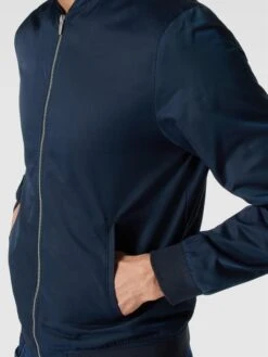 Bruun & Stengade Bomberjacke Mit Stehkragen - Marineblau -Beliebt Bekleidungsgeschäft 9or34gqkap2l0lak8t64igq99h1kkc9g8954uda29964uh2ca164odid68s4miqa855j4d2l7124ugqh913m2opl6crm2cpm6gojiopk6gp34ob2cooj0p33cph30cr3cos34og