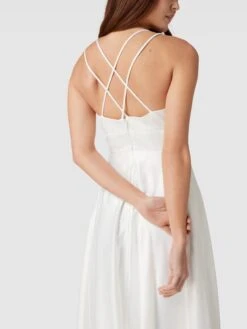 Jake*s Cocktail Abendkleid Mit Gelegten Falten - Ecru -Beliebt Bekleidungsgeschäft 9orkmk9m6l9kelhga0rk6kih6pakai2l65ak4ci5ad3jeh9i657l4d9ia8s36ia3ah33ikpia5336d23a0o6cp9o6kr62dpjcpgj4dpk61h6ao9g61hj6dr36ksm6ohl6gsjico