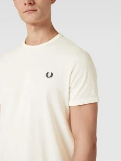 Fred Perry T-Shirt Mit Label-Stitching Modell 'RINGER' - Ecru -Beliebt Bekleidungsgeschäft 9p44qca18h746d288h2jaki9996kmla18l63cjq3696kgd2c6h6jcgpna4oj8gi998p48gpm9sr4uhhh8h3m2dj369j6ad3471i30e1k6hh34ob5cli6cc9h6dim4or16ssmcd0