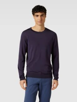 HUGO Longsleeve Mit Geripptem Rundhalsausschnitt Modell 'Cesar' - Purple -Beliebt Bekleidungsgeschäft a90ksi1h70sj0ha5apa32k2h6p5kalih912k8l1k8cp4ic2668s32l9o6l54acae914jejaa94o3iipj893j0e9kclgm4opn68q3ip1k6lhj6eb1cdj3cd9g6hi6coj661h30e8
