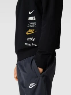 Nike Sweatshirt Mit Label-Print Modell 'CLUB' - Schwarz -Beliebt Bekleidungsgeschäft ahaj0kaa897k4l2iaoo4ekhp9973ae1g8gpl0cq8a0oj2hpl9t1jejhj6oo56hie84p4sc2ma13jcli774o30dhl61i6ac1jc8qm8p1k60sj6ohk6kqj2dhm6lhjic9g70ojgco