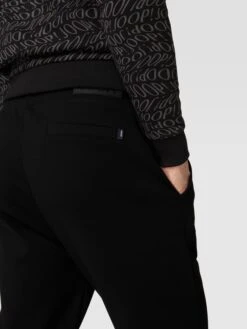 JOOP! Collection Sweatshorts Mit Label-Detail - Schwarz -Beliebt Bekleidungsgeschäft al63id9p9p752kak856k4iq56d3jica48krk6ia39t6j4li49krj4hpk84p3ada365144cim611kqjam90o62d3565h3iob46tj30p9k70oj0e9jc4o32cj1c8rm8d9l6hh30og