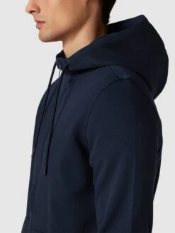 MCNEAL Sweatjacke Mit Kapuze - Dunkelblau -Beliebt Bekleidungsgeschäft apb4oha2691l8dqe71b56jqe9daj2hiha12l2hag8h958g9jakpjidif995jai2ba96lcgpn9ssl0higago3ed35cdim4o9kcksmadhkccp3iob16cp3acr1cop3gc1kc4o3ed8